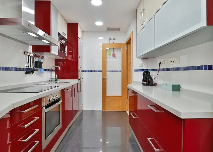C13 Seaside With Pool And Parking Daire *